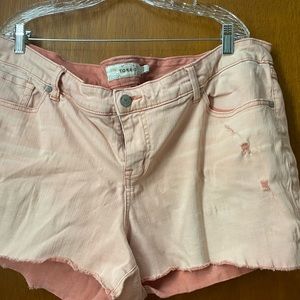 Torrid light pink distressed shorts